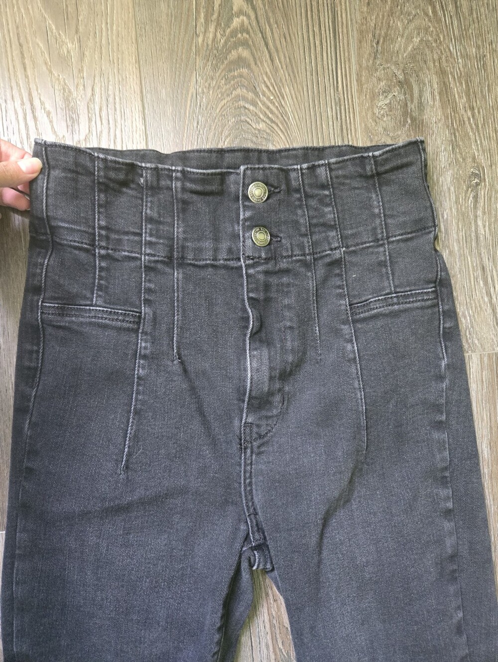 Relisted - Picture 3 of 8
